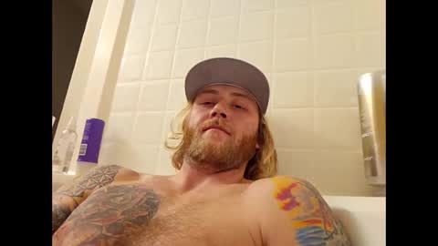 rockhardsurfers online show from December 26, 6:41 am