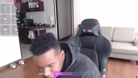 Snapshot of rogger_physique chatting on March 9, 2:21 pm Rogger online show from March 9, 2:21 pm