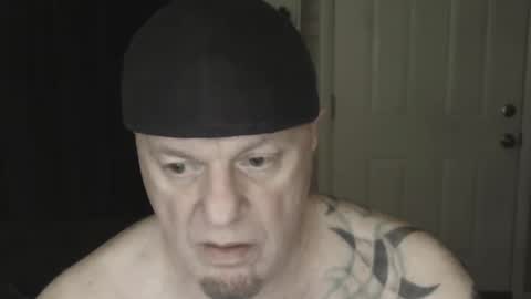 roinaz online show from December 22, 7:42 pm