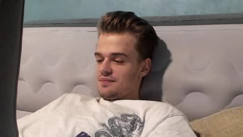 taylor fox online show from November 25, 10:23 pm