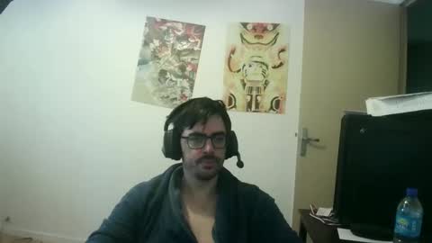 romainb72 online show from February 3, 8:19 am