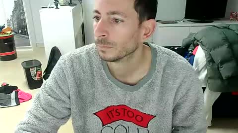 roubarixx online show from December 13, 8:10 am