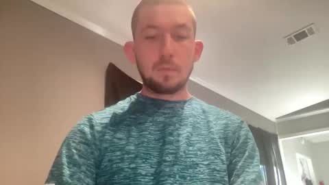 Roussedylan1999 online show from December 14, 8:49 pm