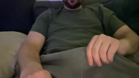 roythegil online show from December 19, 12:07 am