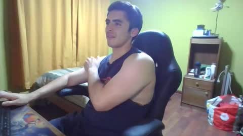 rpaulo25 online show from December 23, 4:22 am