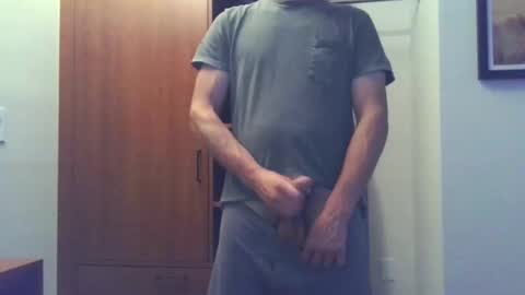 ruggeddude69 online show from December 17, 7:48 am