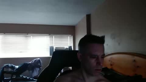 rustic_cuse_777 online show from January 10, 4:33 pm