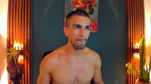 Ryan independent model online show from October 24, 1:18 am