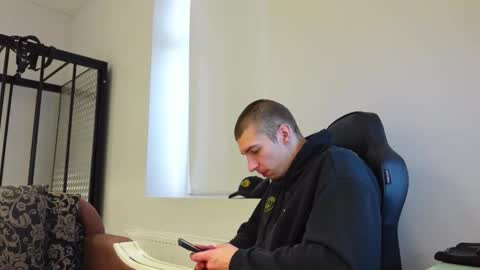 RYAN DOZER online show from November 15, 7:32 am