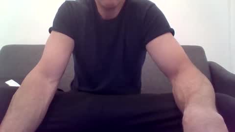 ryand066 online show from April 11, 1:46 am