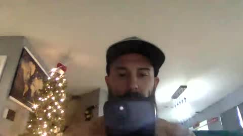 ryans0126 online show from December 16, 6:38 pm