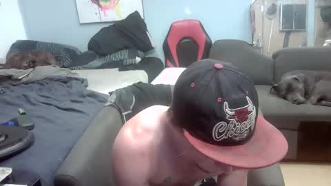 Snapshot of ryanteedaddy chatting on September 16, 11:33 am Ryan Tee online show from September 16, 11:33 am