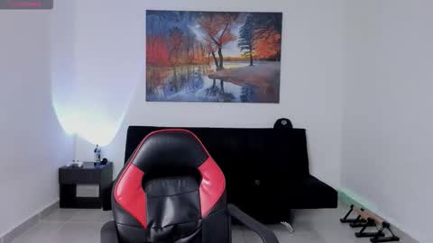 ryanwhite3 online show from January 11, 10:13 pm