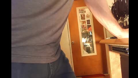 rynoxox online show from February 2, 6:23 am