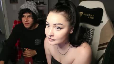 Snapshot of ryot35 chatting on October 25, 12:34 am Ryot3 online show from October 25, 12:34 am