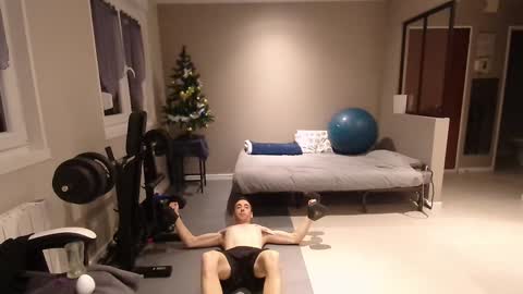 Ryuk FR online show from December 2, 6:30 pm