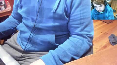 1141323  my Lord Mister Max   moms treasure online show from October 28, 12:46 am