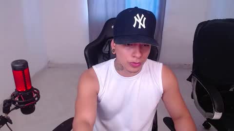 saenz_hotx online show from January 26, 6:58 pm