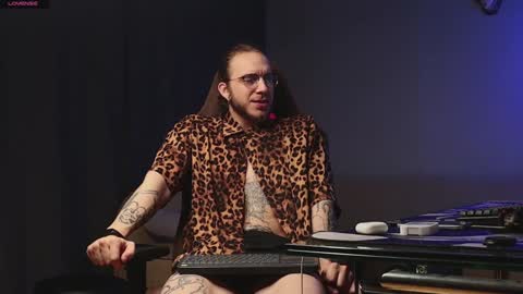 Adam online show from January 15, 4:57 am