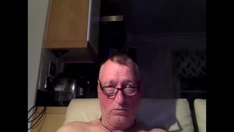 sail_naked online show from October 4, 6:57 pm