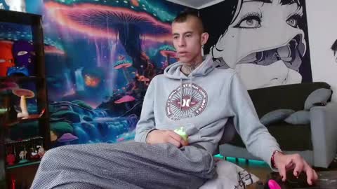 saint boy online show from March 12, 5:28 pm