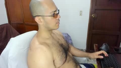 saintedy01 online show from September 27, 7:01 pm