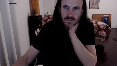 SaintReeves online show from December 9, 3:18 am