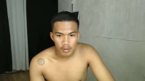 Taylor online show from October 17, 7:51 pm