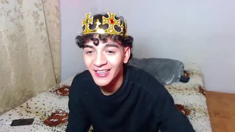 sam__cute online show from December 5, 4:41 am