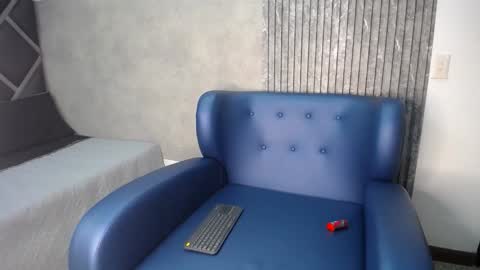 SAMANTHA online show from November 6, 9:40 pm