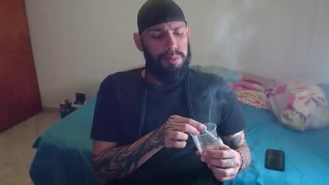 samir_music_ online show from February 1, 9:13 pm