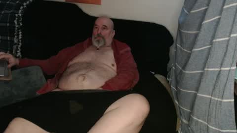 SeraphimMCMLXXV online show from December 4, 4:49 pm