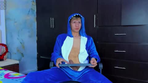 SAMMY online show from November 29, 6:59 am