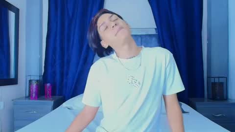 Samuel Sincee online show from January 23, 4:52 am