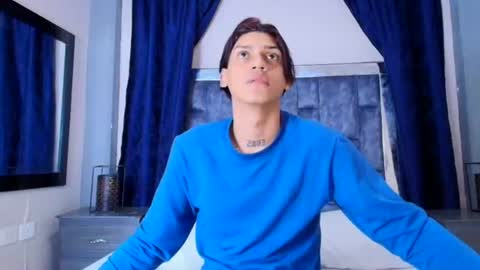 Samuel Sincee online show from January 25, 5:29 am