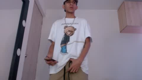   online show from December 7, 9:00 pm