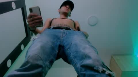   online show from January 7, 5:24 am