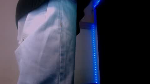   online show from December 29, 3:00 am