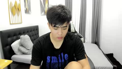 Sam online show from April 8, 10:58 am