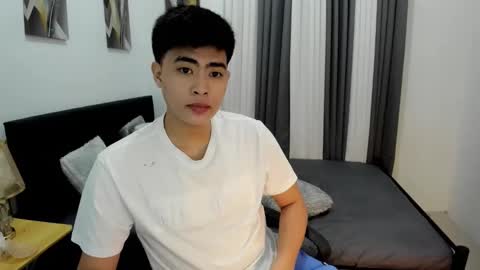 Sam online show from November 4, 12:17 pm