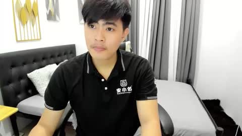 Sam online show from March 5, 3:19 pm