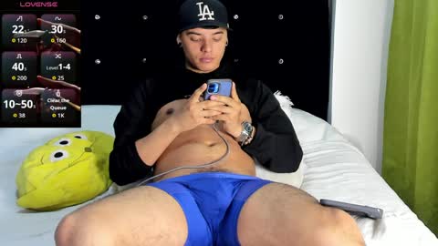 Samuel online show from April 6, 5:58 pm