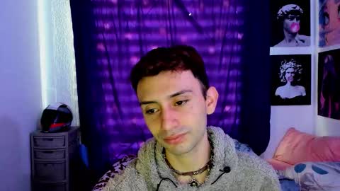 Santi online show from February 10, 3:17 pm