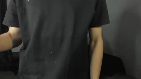 Julius Novachrono  online show from March 27, 9:16 pm