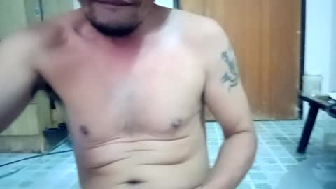 santichai561323 online show from July 22, 2:03 am