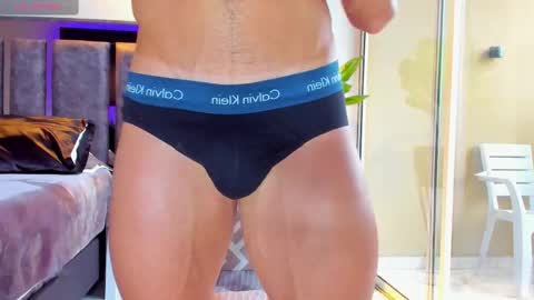 Snapshot of santin_seans chatting on October 21, 9:28 pm Santiago Seans online show from October 21, 9:28 pm