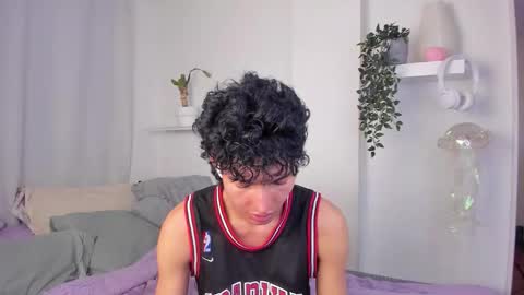 kitty online show from February 3, 1:03 am