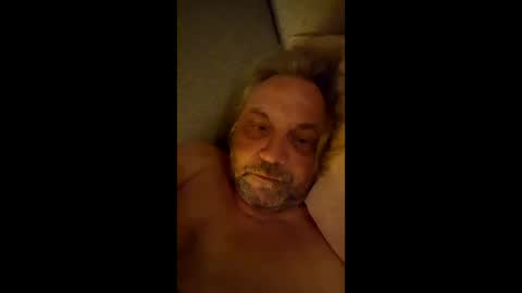 savlan online show from March 11, 6:15 pm