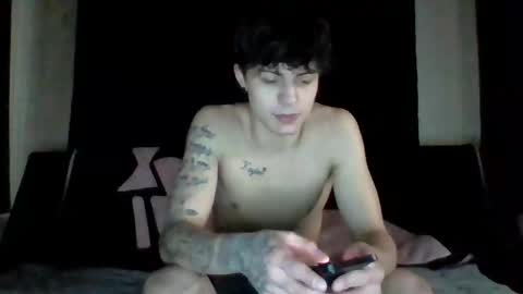 scar2343 online show from December 1, 2:14 am