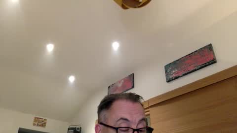 scbiggersballs online show from June 11, 1:27 am